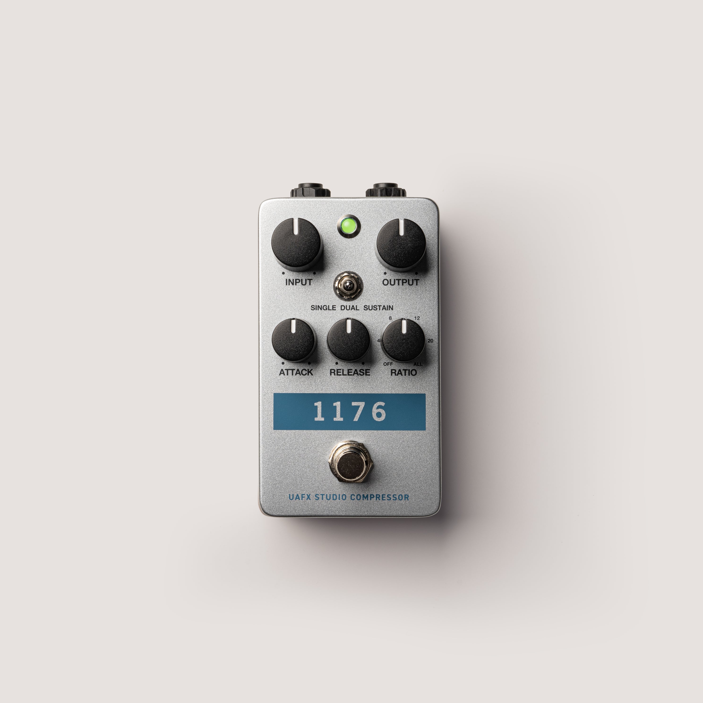 Universal Audio Compact 1176 Compressor Effects Pedal Universal Audio Compact 1176 Compressor Effects Pedal