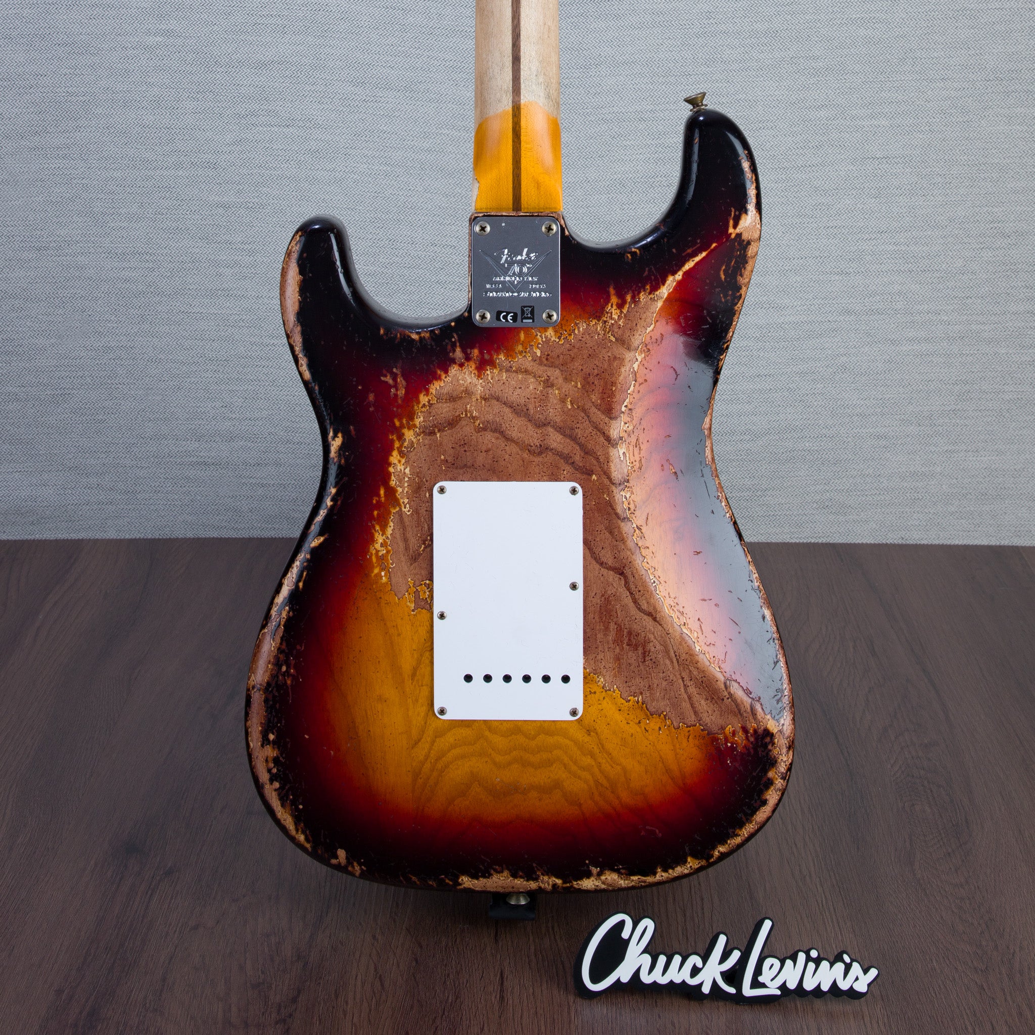 レリックStratocaster Fender Custom Shop 70th Anniversary '54 Stratocaster Super Heavy