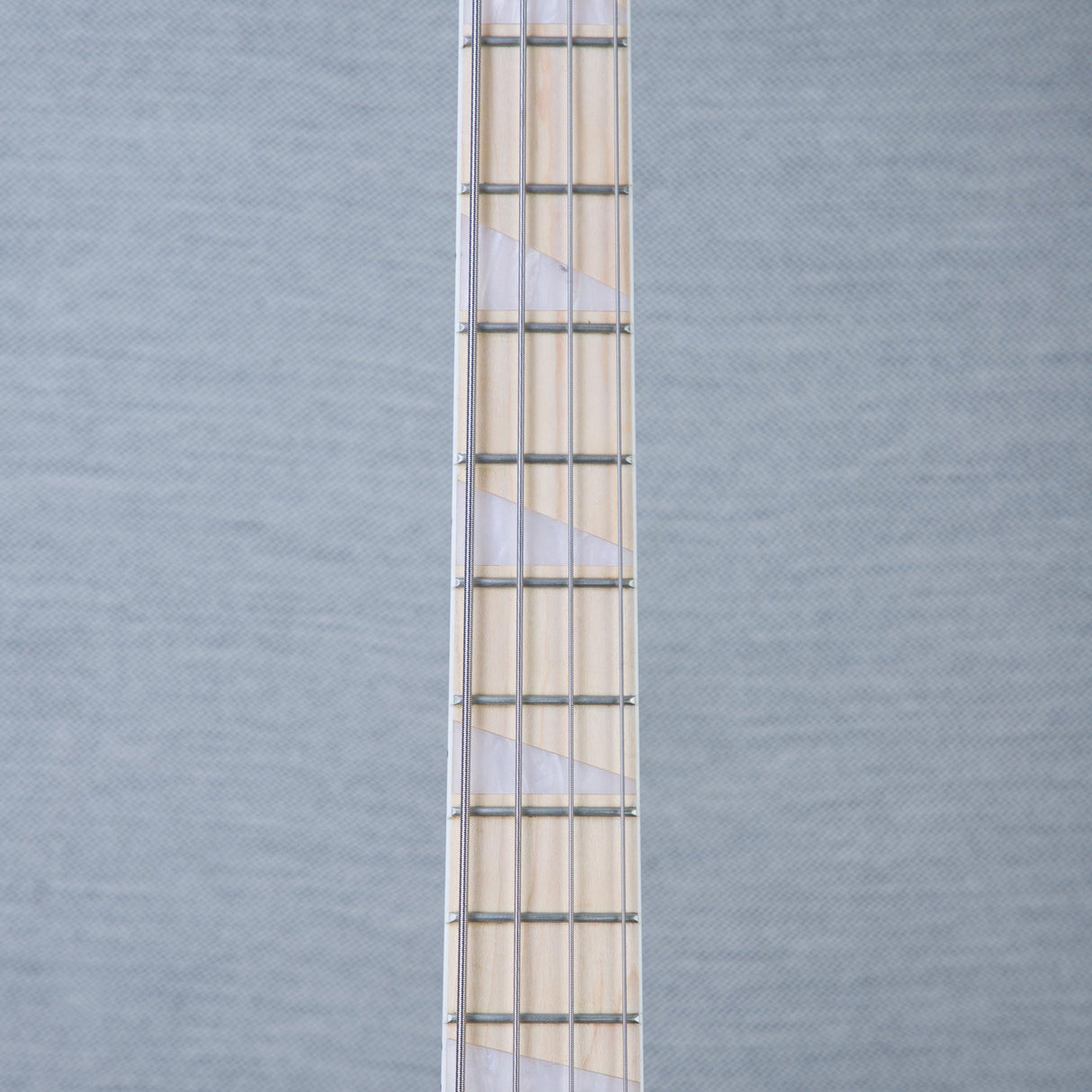 Rickenbacker 4003W 4-String Electric Bass Guitar - Walnut - #2617773