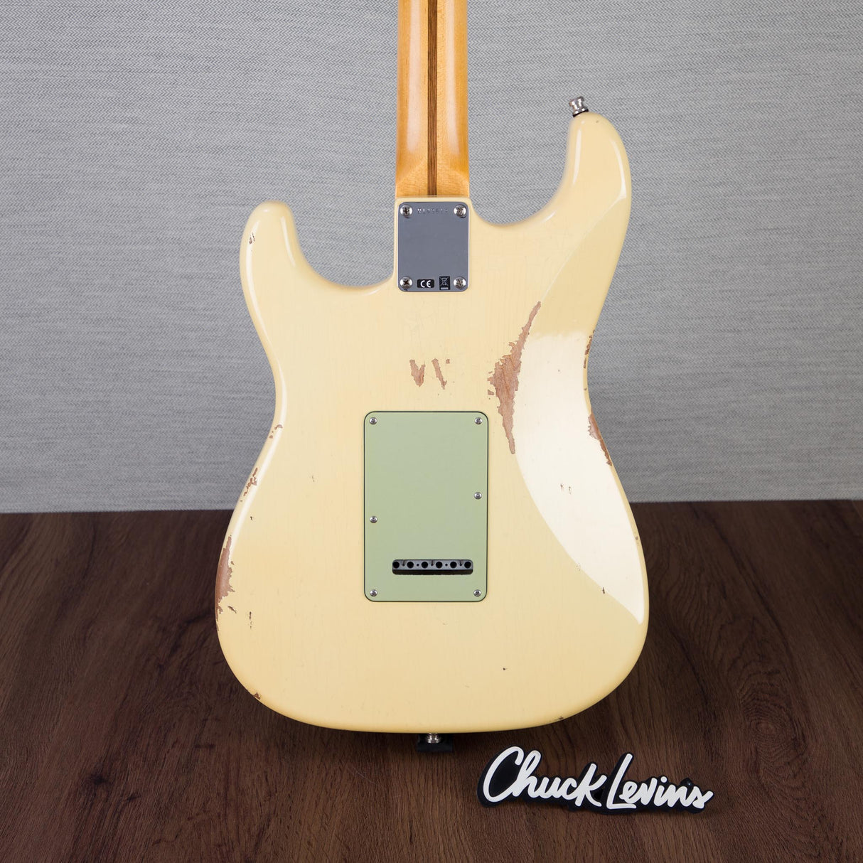 Fender Custom Shop Deluxe Stratocaster Electric Guitar Closet Classic - Vintage White - #R143612