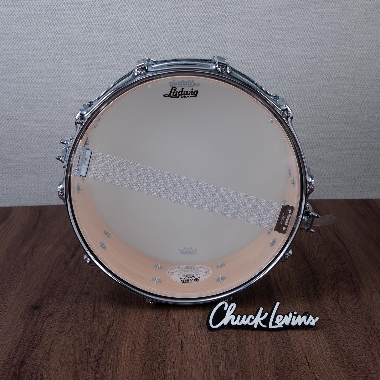 Ludwig 5 x 14-Inch Classic Maple Snare Drum - Black Pearl