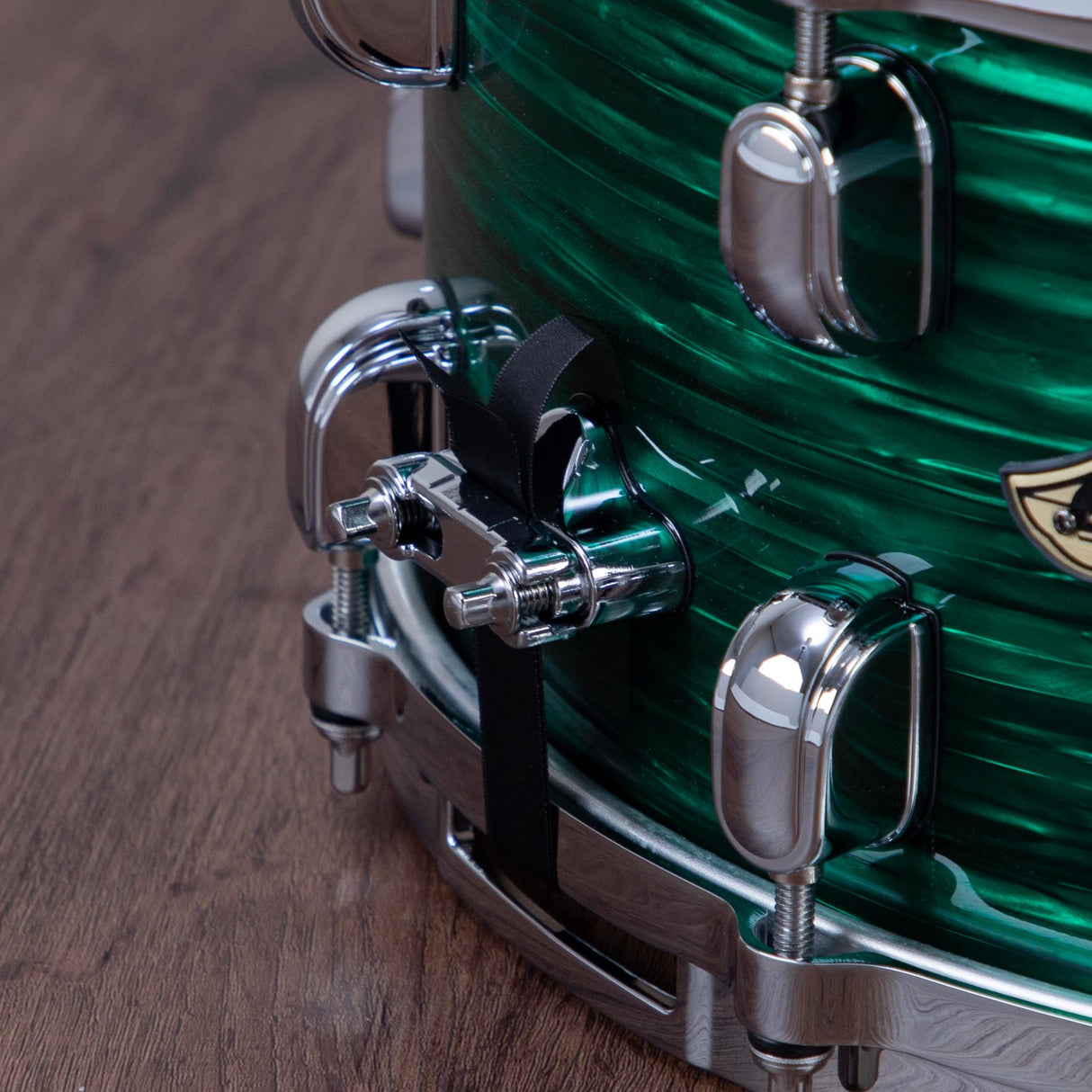 Tama Starclassic 6.5 x 14-Inch Walnut/Birch Snare Drum - Jade Silk Wrap Finish