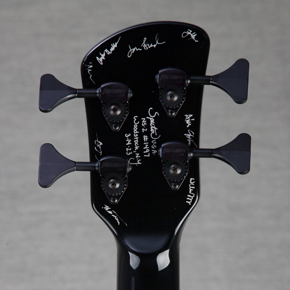 Spector Spector USA Custom NS2 Bass Guitar - Black High Gloss - #1497 – Chuck ...