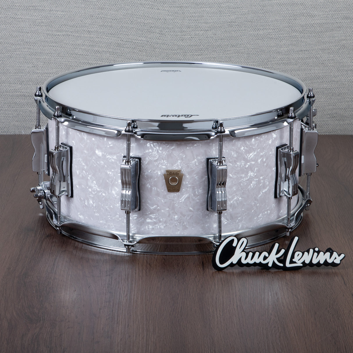 Ludwig Classic Maple 6.5x14-Inch Snare Drum - White Marine