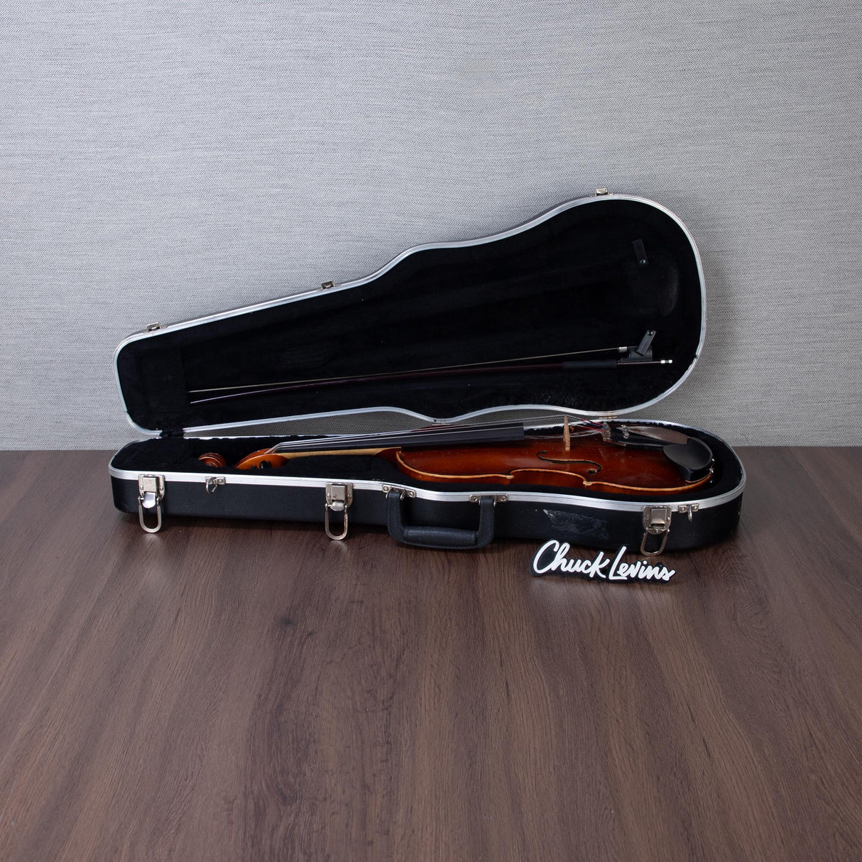 Used Student 16-inch Viola with Case and Accessories