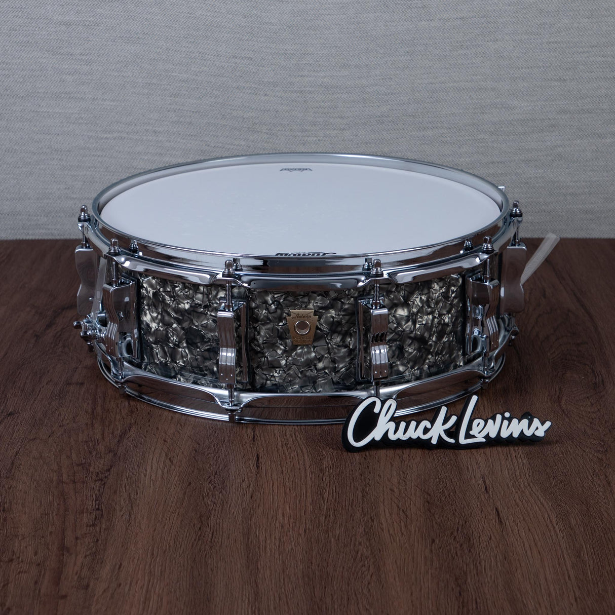 Ludwig 5 x 14-Inch Classic Maple Snare Drum - Black Pearl