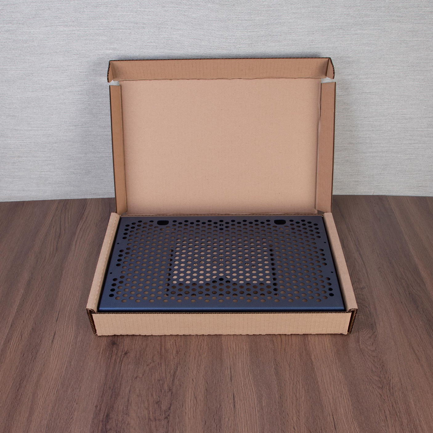 Custom District Pedalboards "The Pro" CHUCKSCLUSIVE Edition Pedalboard