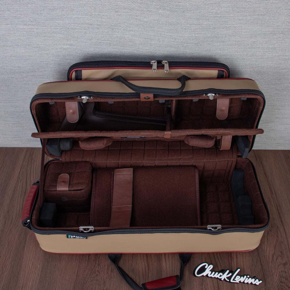 Marcus Bonna Gentleman's Bassoon Case - Beige/Ivory Leather, Wine Red Trim, Silver Metal Logo