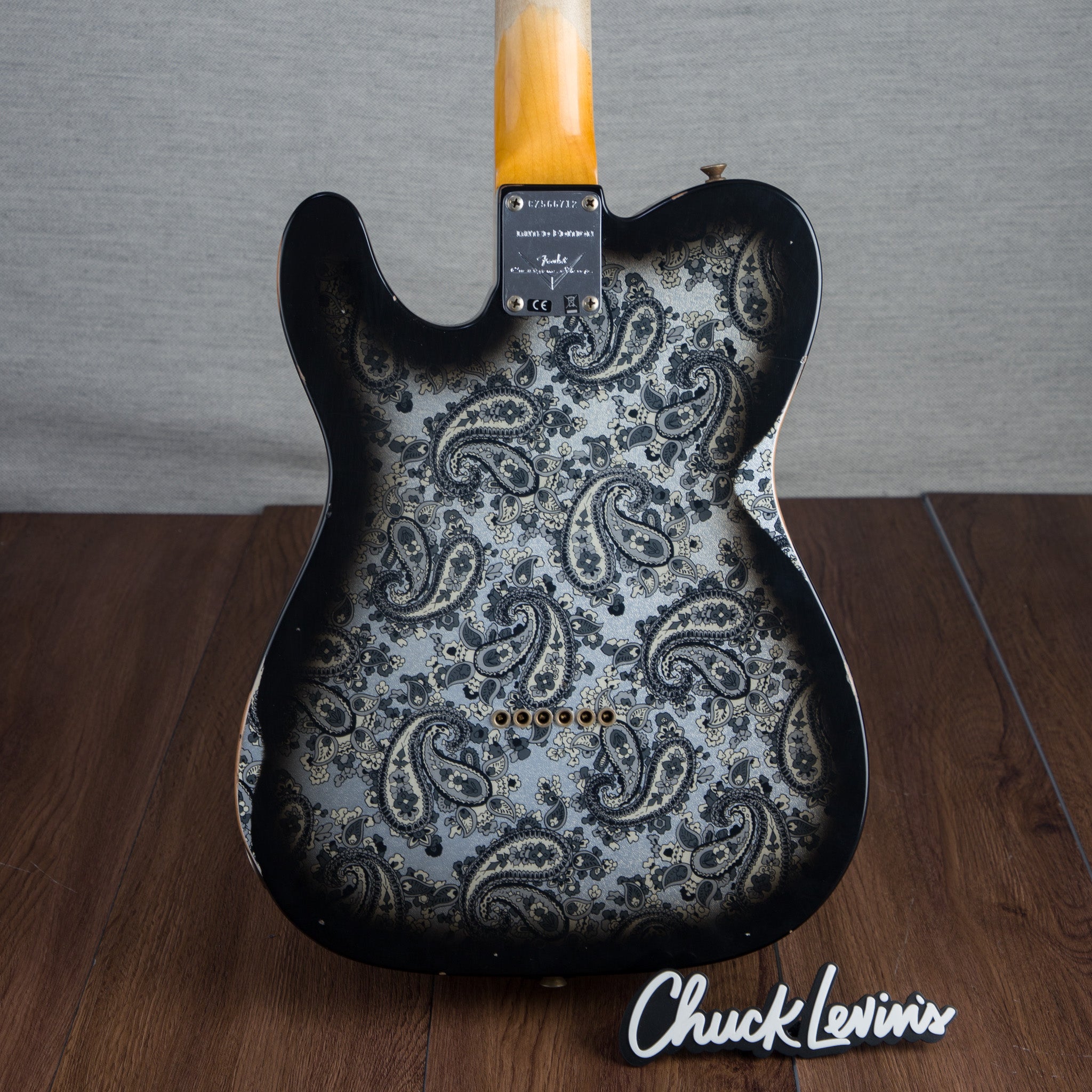 Fender Custom Shop Limited Edition '68 Telecaster Relic – Black