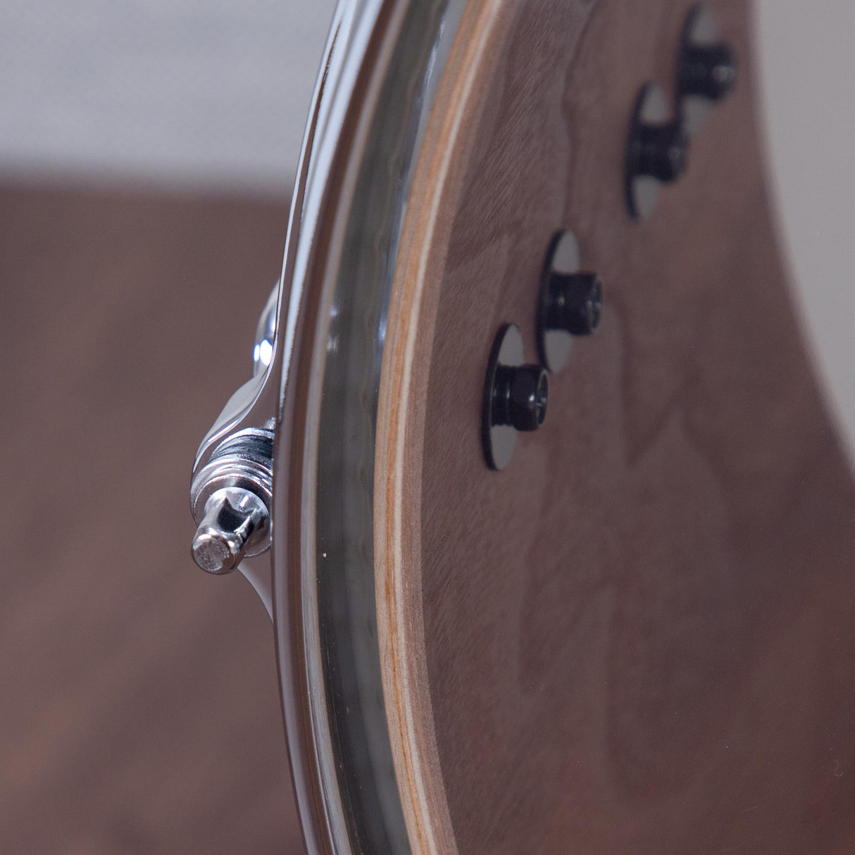 Tama 6.5 x 14-Inch Starclassic Walnut/Birch Snare Drum - Blue and White Oyster