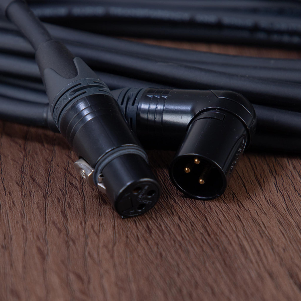 Chuck Levins LGXR-25-WM 25-Foot Balance LGX Cable - Right Angle Male XLR