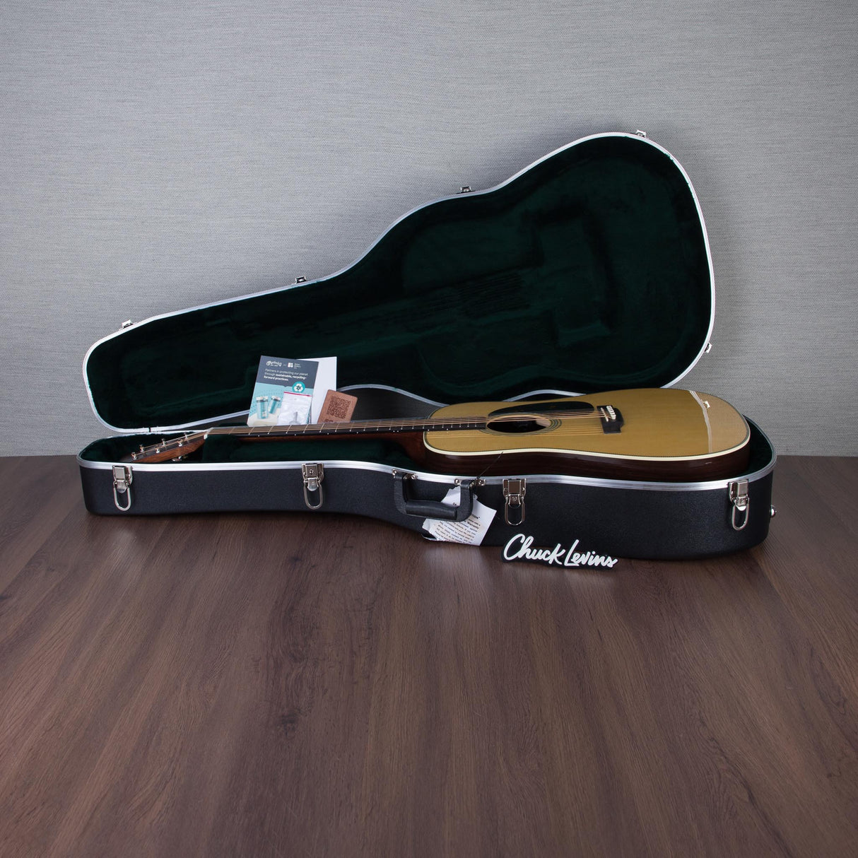Martin HD-28E East Indian Rosewood/Spruce Fishman Electronics Acoustic Electric Guitar - #M2903352