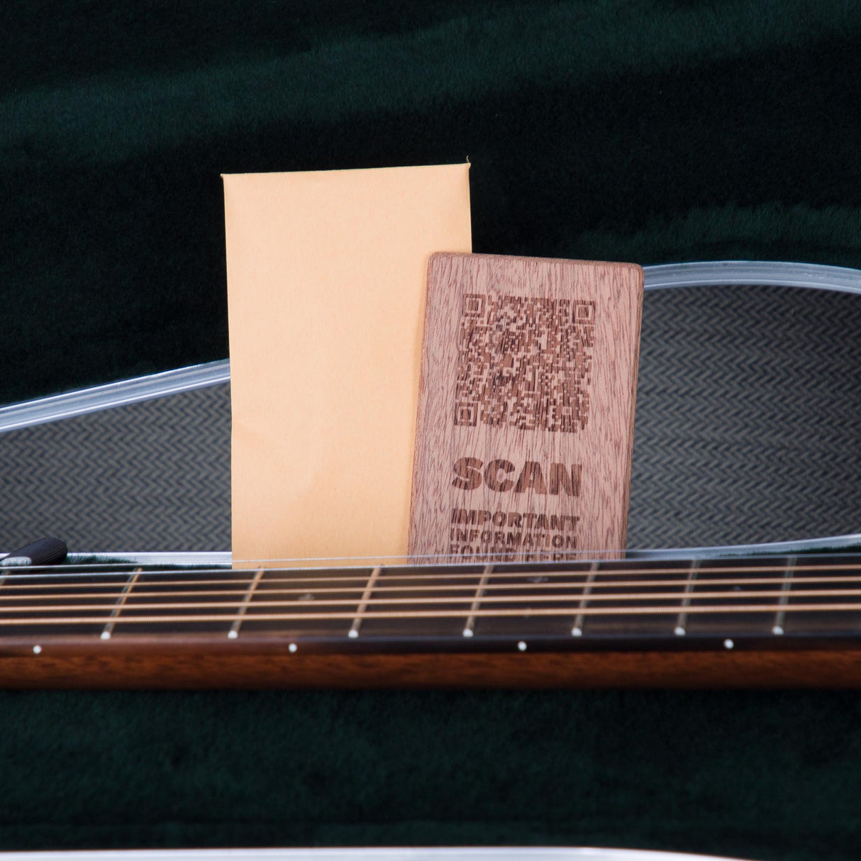 Martin OM-28 East Indian Rosewood/Spruce Acoustic Guitar - #M2966357