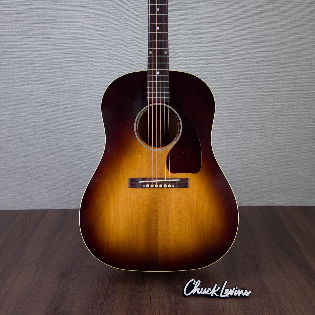 Gibson Custom Shop Murphy Lab 1942 Banner J-45 Light Aged Acoustic Guitar - Vintage Sunburst Light - #22155036