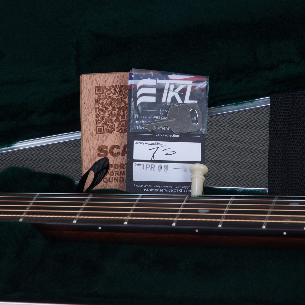 Martin D-28 Acoustic Guitar - 1935 Sunburst