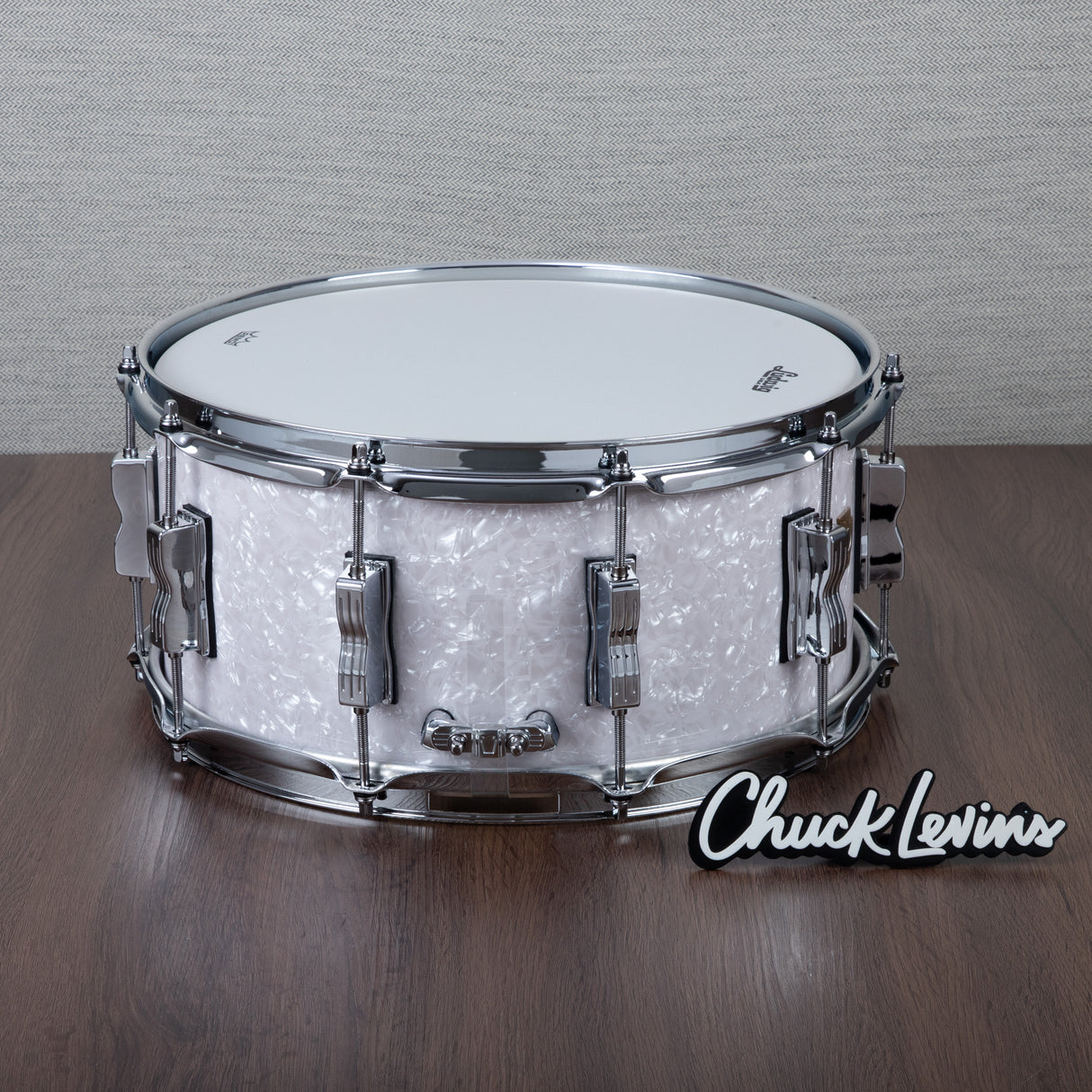 Ludwig Classic Maple 6.5x14-Inch Snare Drum - White Marine