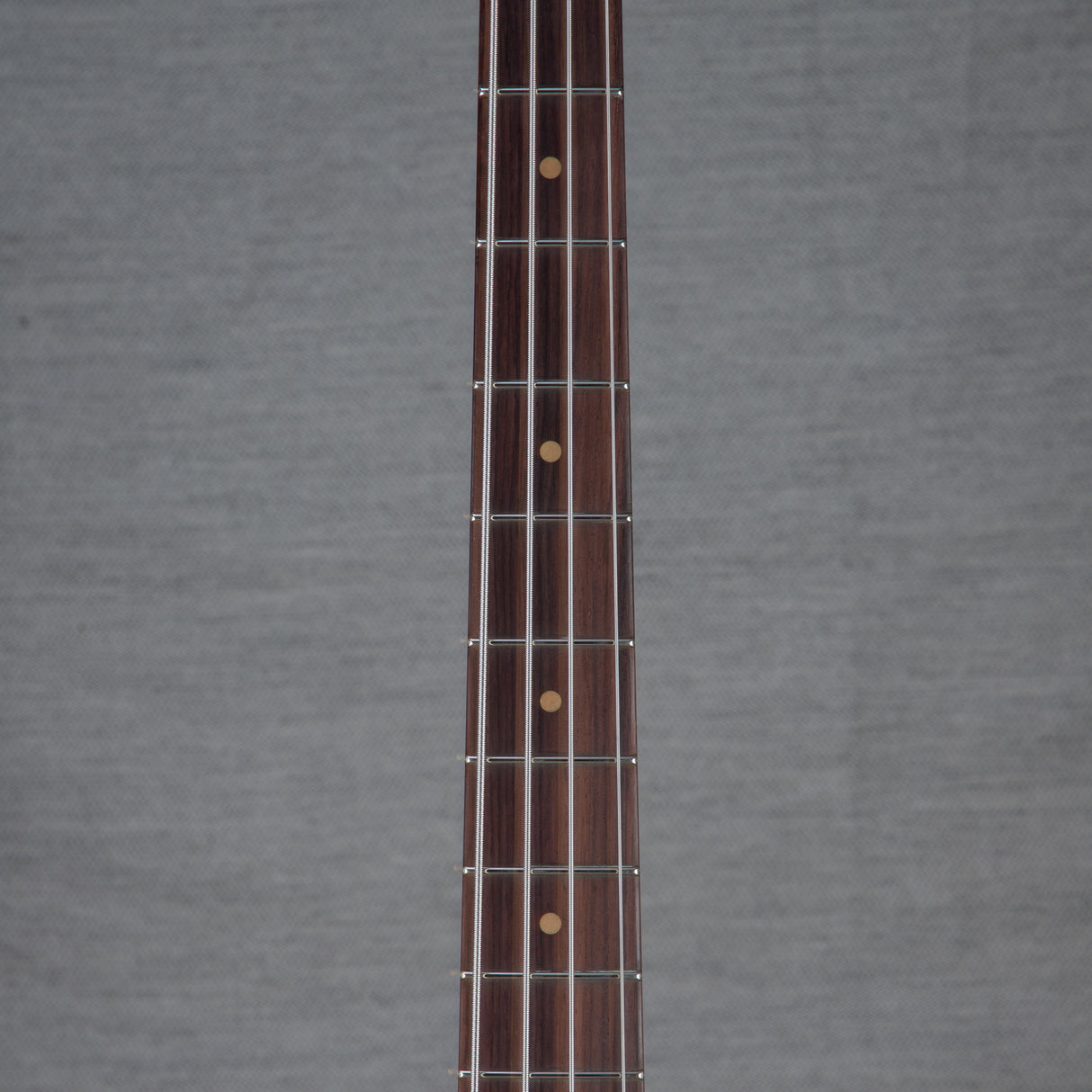 Fender Custom Shop 1963 Jazz Bass Journeyman Relic Electric Bass - Aged Fiesta Red - #CZ565655