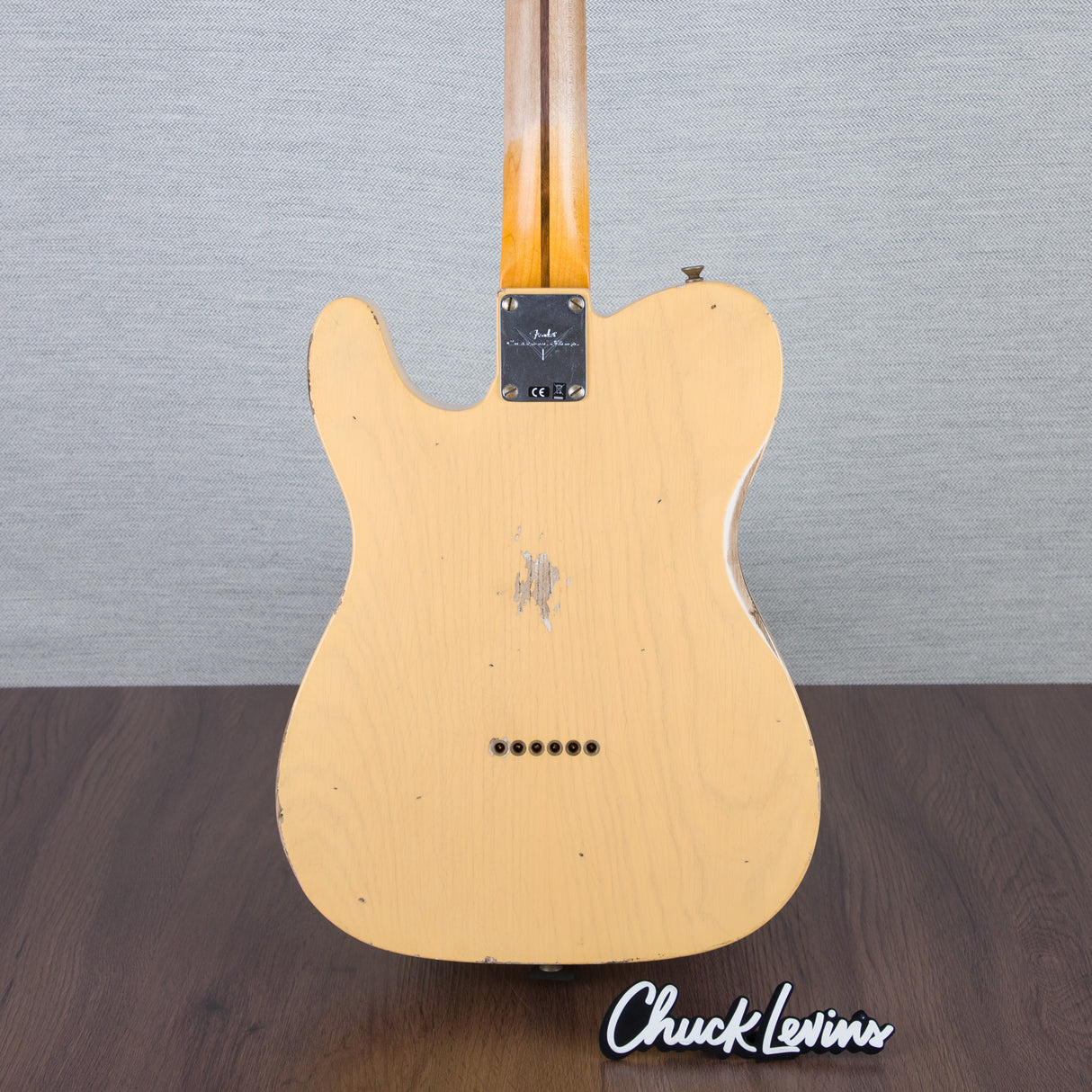 Fender Custom Shop 1952 Telecaster Electric Guitar - Aged Nocaster Blonde - #R124646