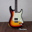 Fender Custom Shop Custom Deluxe Stratocaster Electric Guitar - 3-Color Sunburst