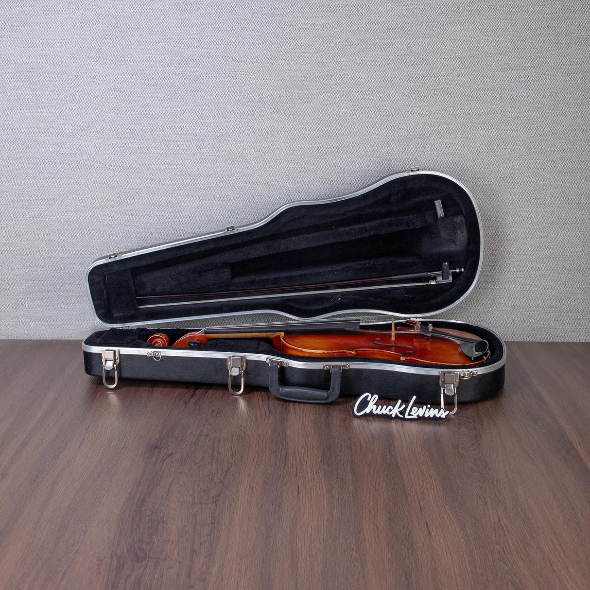 Used Student 15.5-inch Viola with Case and Accessories
