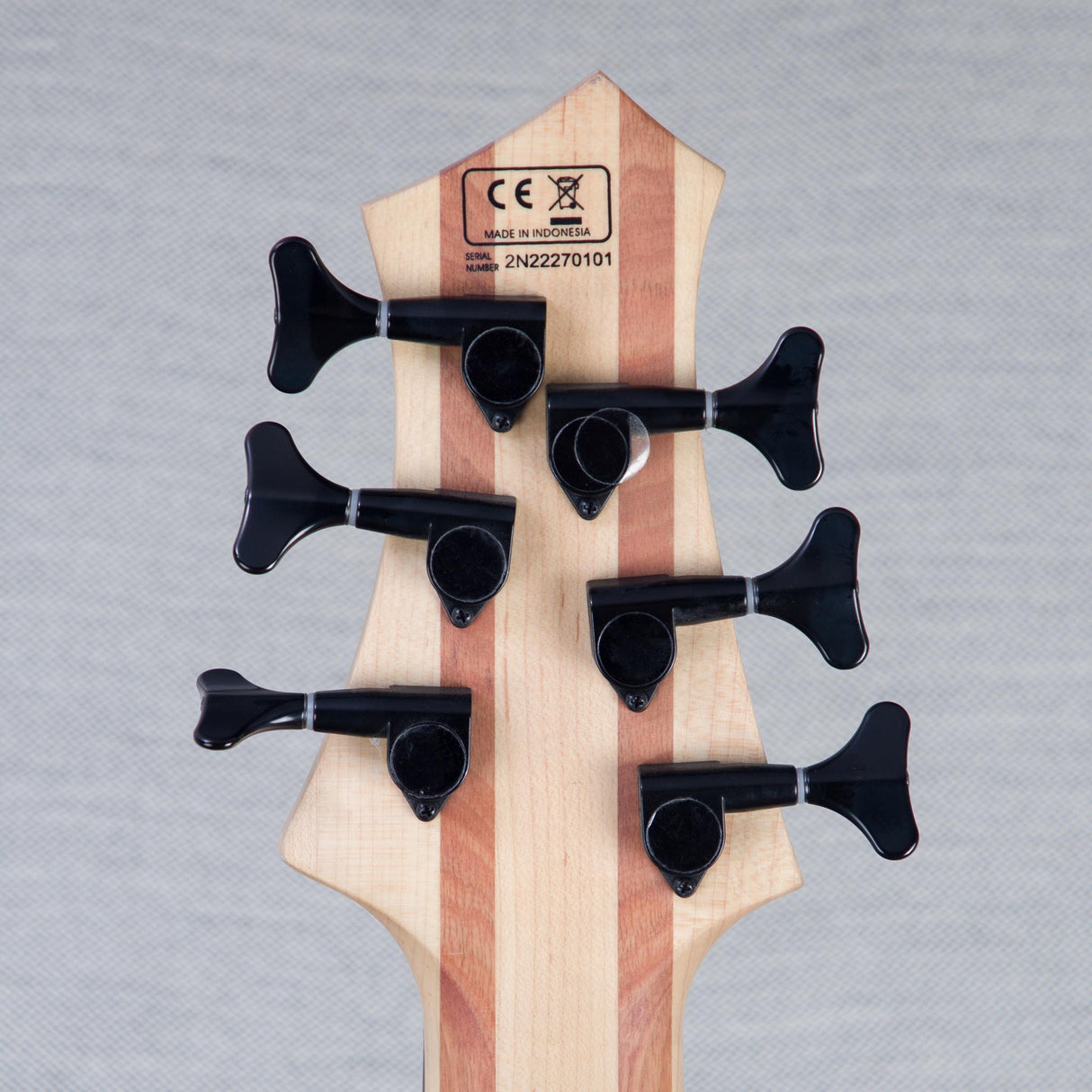 Sire M7-6 Fretless 6-String Bass Guitar - Transparent Black