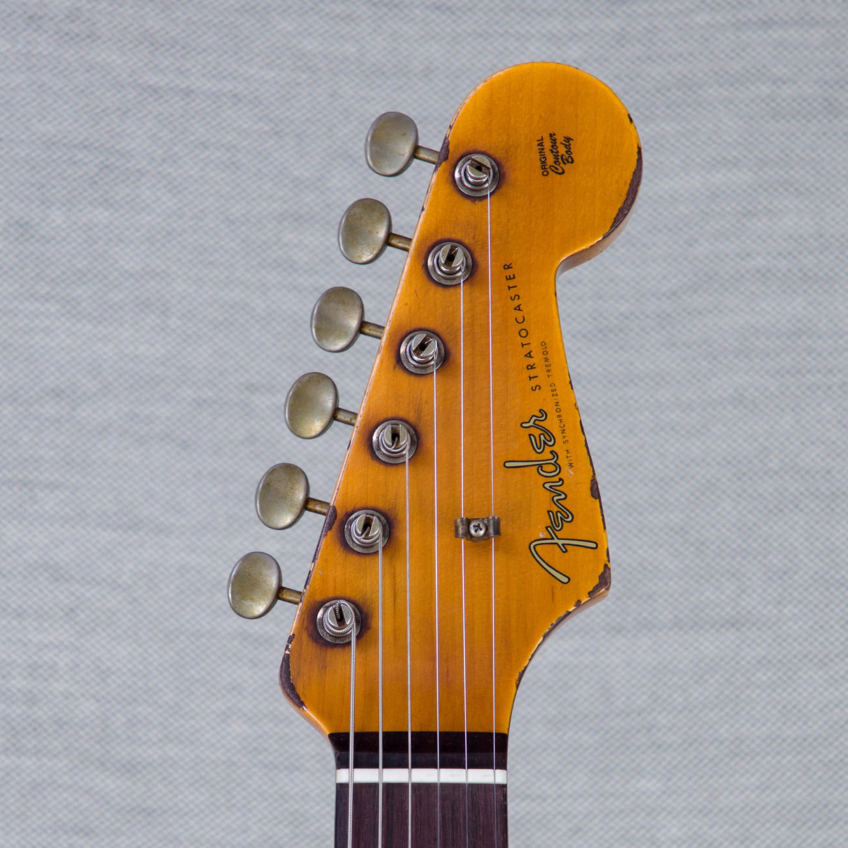 Fender Custom 1961 Stratocaster Electric Guitar Super Heavy Relic - Shoreline Gold over 3-Color Sunburst - #CZ586841