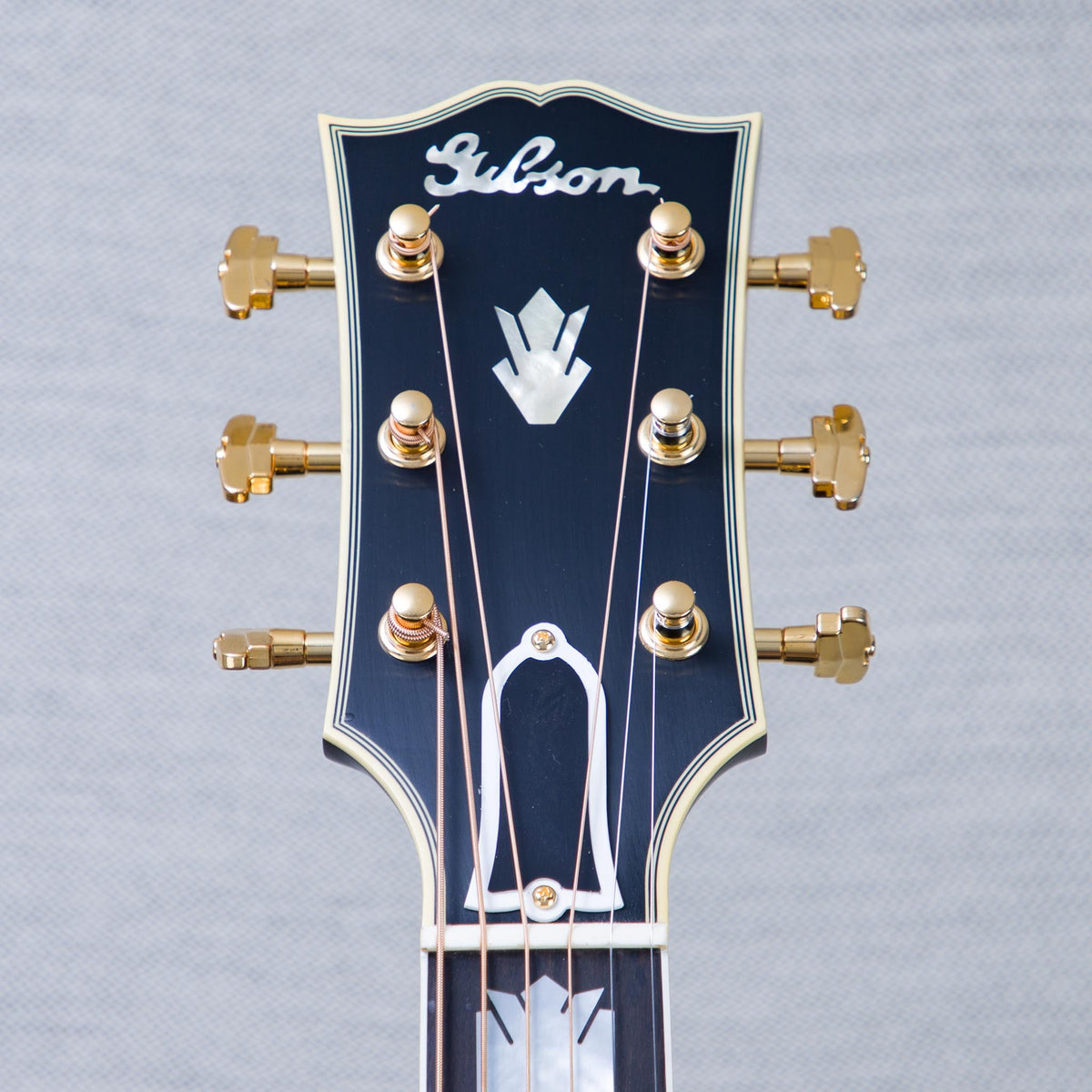 Gibson Custom Shop Pre-War SJ-200 Rosewood/Red Spruce Acoustic Guitar - Vintage Sunburst - #21166001
