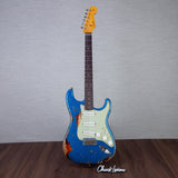 Fender Custom 1961 Stratocaster Electric Guitar Super Heavy Relic - Blue Sparkle over 3-Color Sunburst - #CZ587365