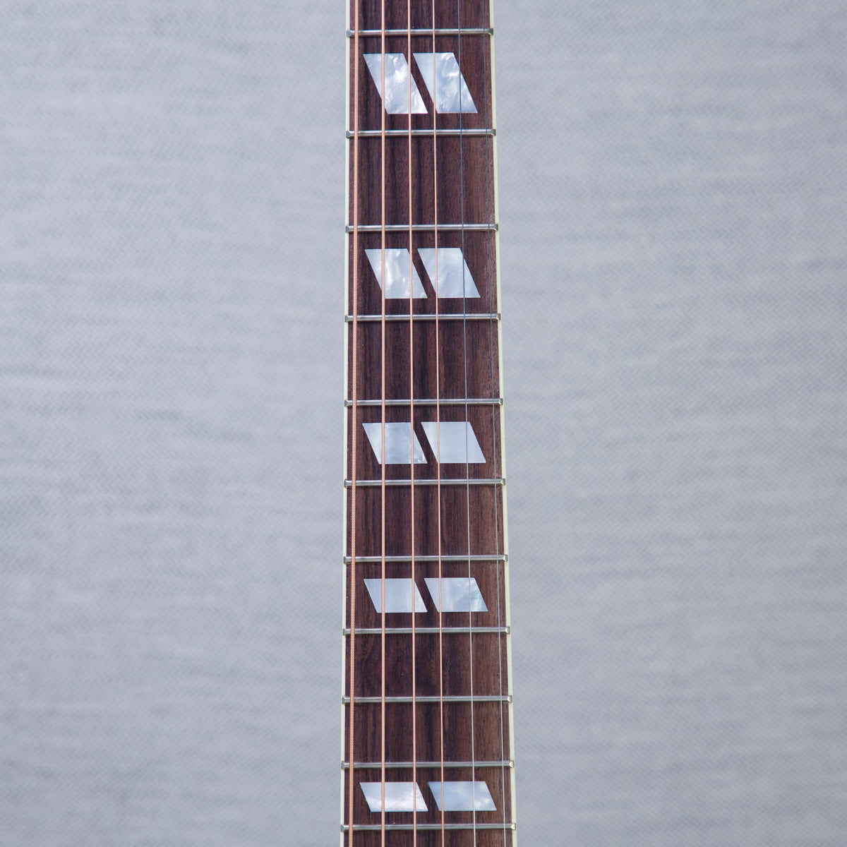 Gibson Hummingbird Standard Mahogany/Sitka Spruce Acoustic Electric Guitar - Vintage Sunburst - #22805113