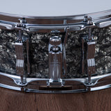 Ludwig 5 x 14-Inch Classic Maple Snare Drum - Black Pearl