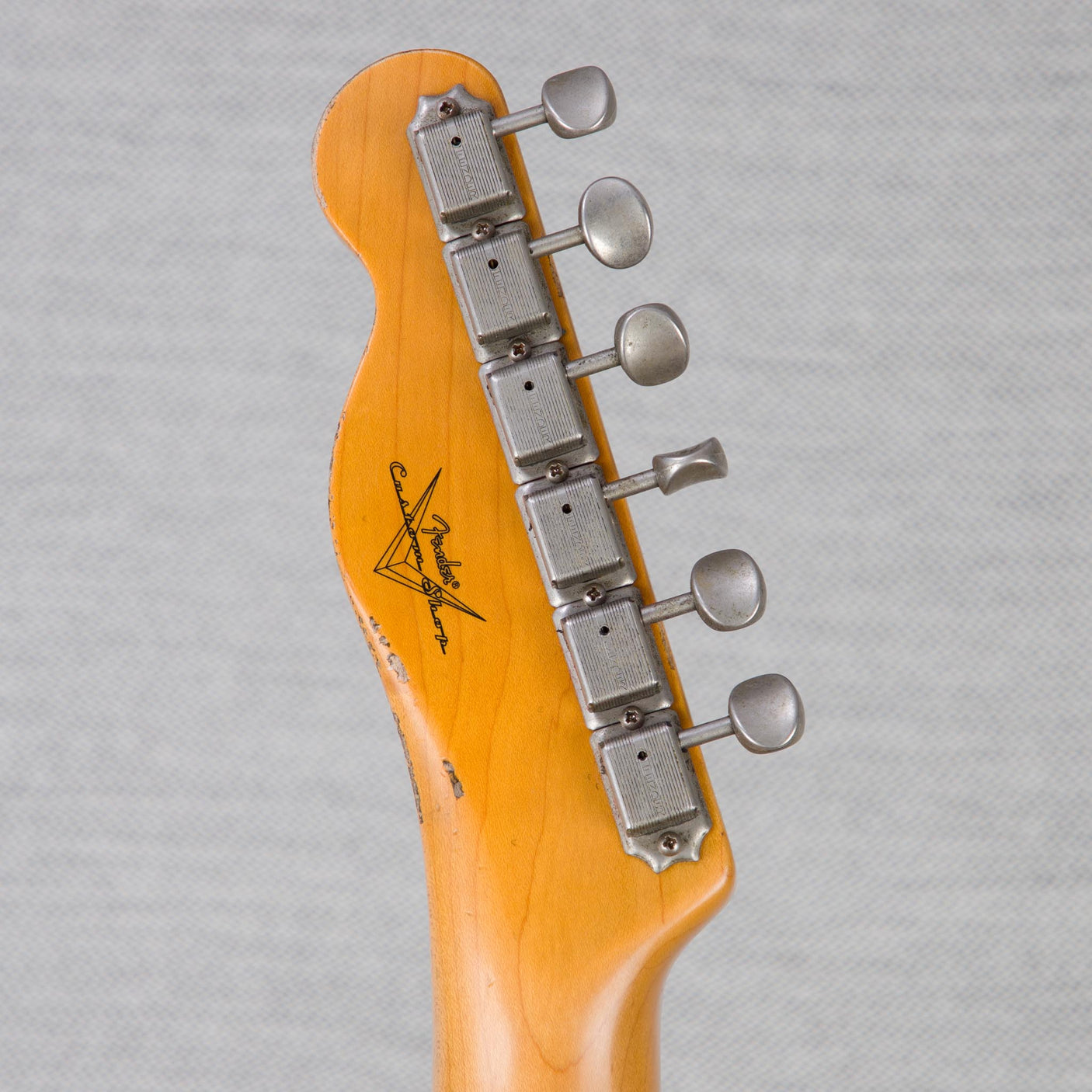 Fender Custom Shop 52 Telecaster Heavy Relic Guitar - Aged Vintage White - CHUCKSCLUSIVE - #R125679