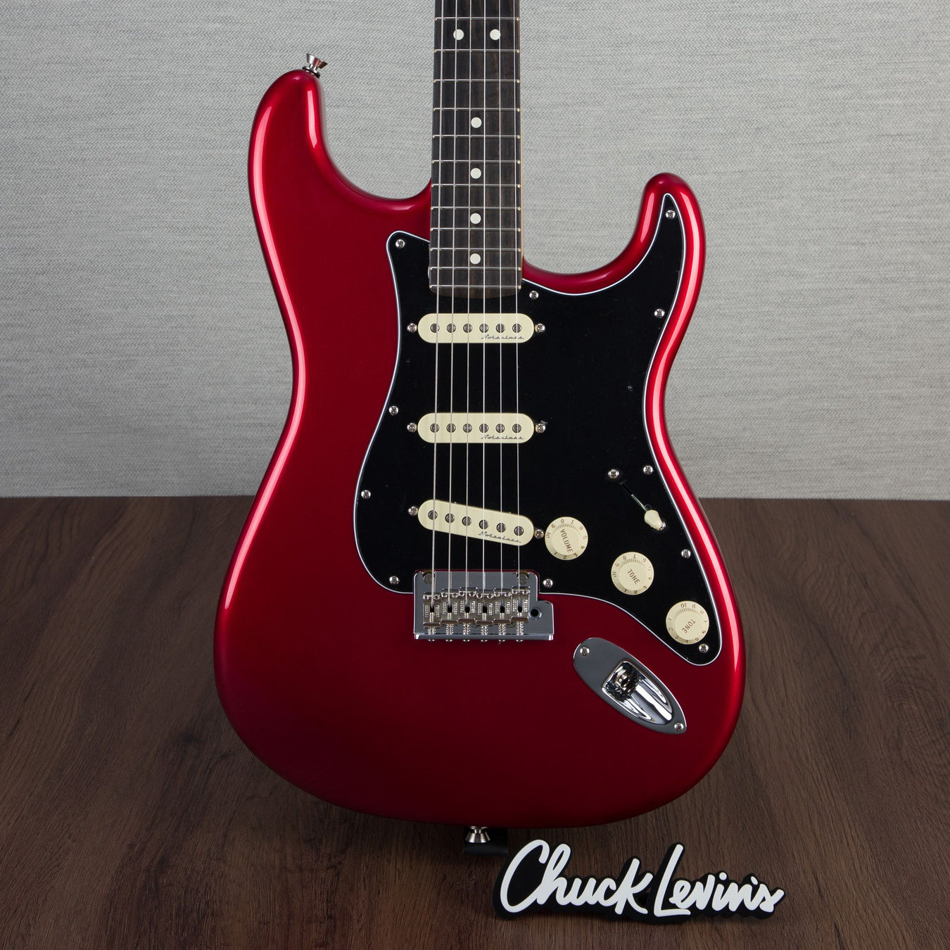 Fender Limited Edition American Professional II Stratocaster, Ebony Fingerboard - Candy Apple Red - New