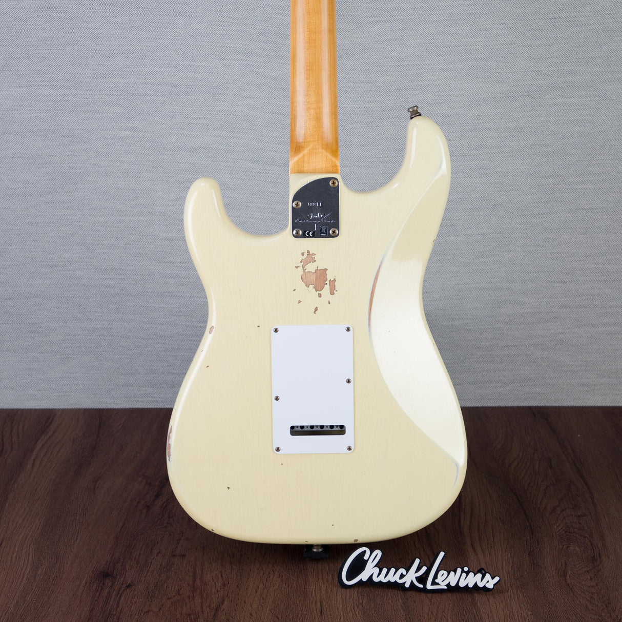 Fender Custom Shop Stratocaster Pro Electric Guitar - Aged Vintage White - #XN18811
