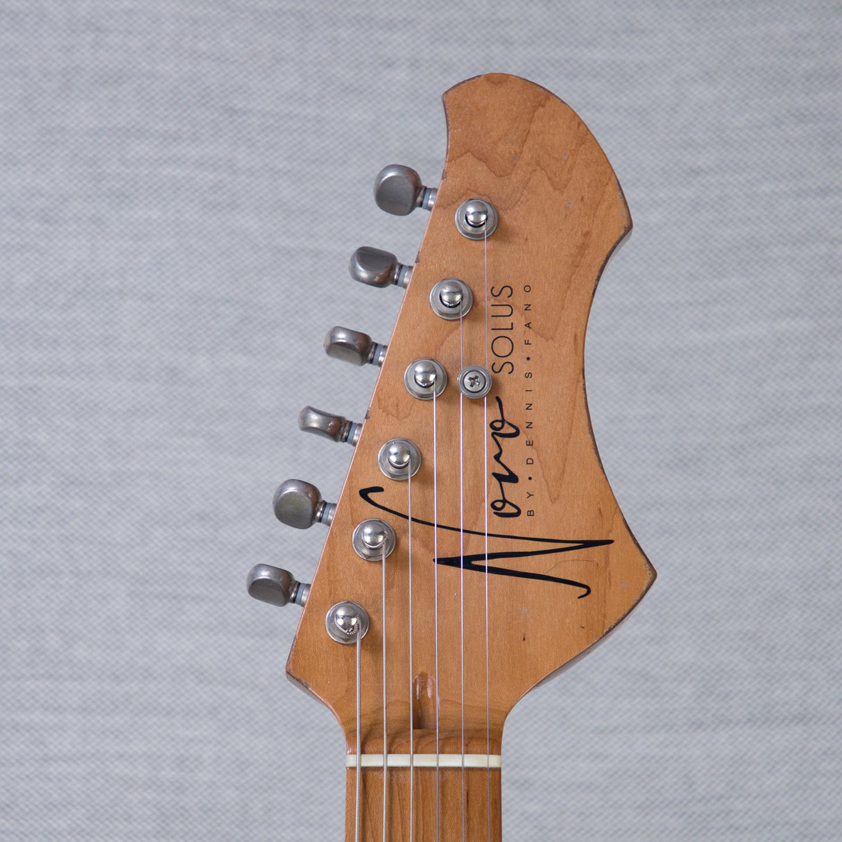 Novo Guitars Solus F2 Electric Guitar - FOF Shell Pink over Sonic Blue - #26047