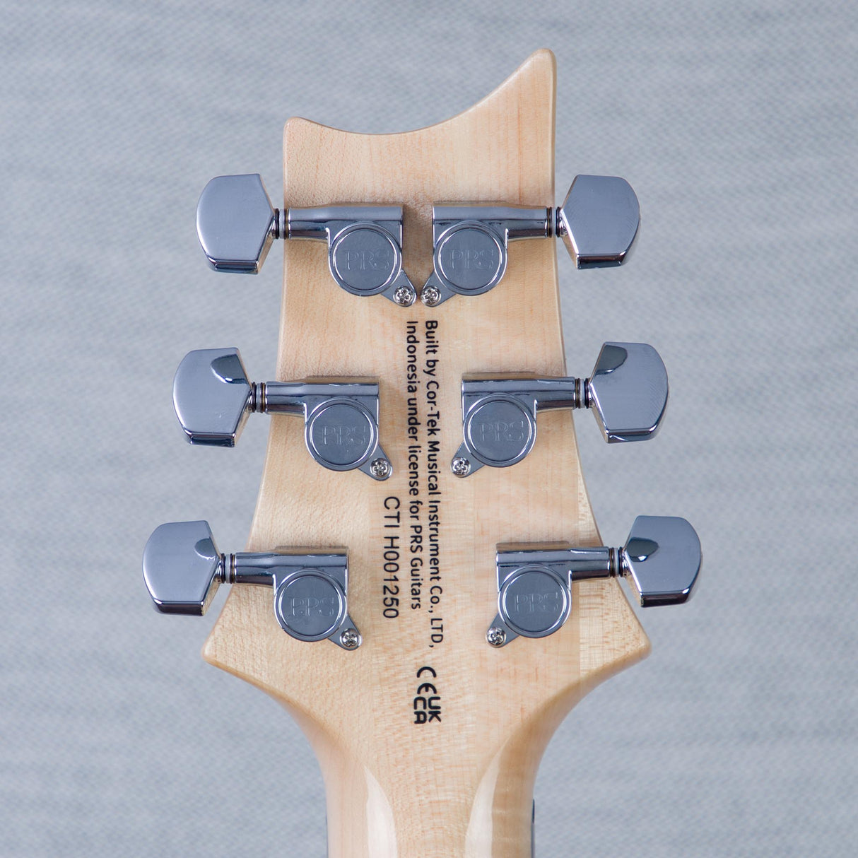 PRS SE Custom 24 Electric Guitar - Blue Matteo/Natural Back