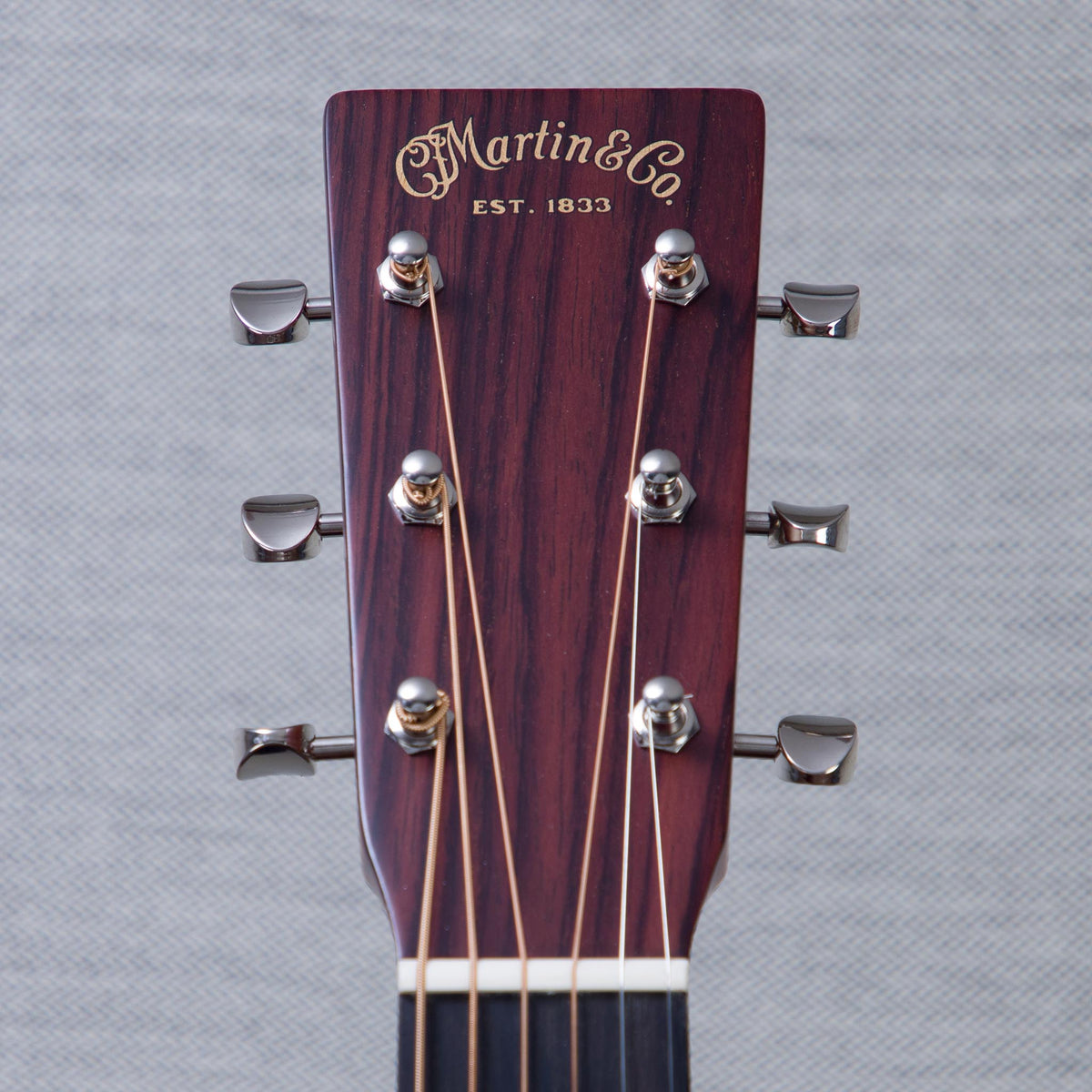 Martin Signature 00-18 Joe Bonamassa Acoustic Guitar - 1937 Joe Bonamassa Sunburst - #M3090975
