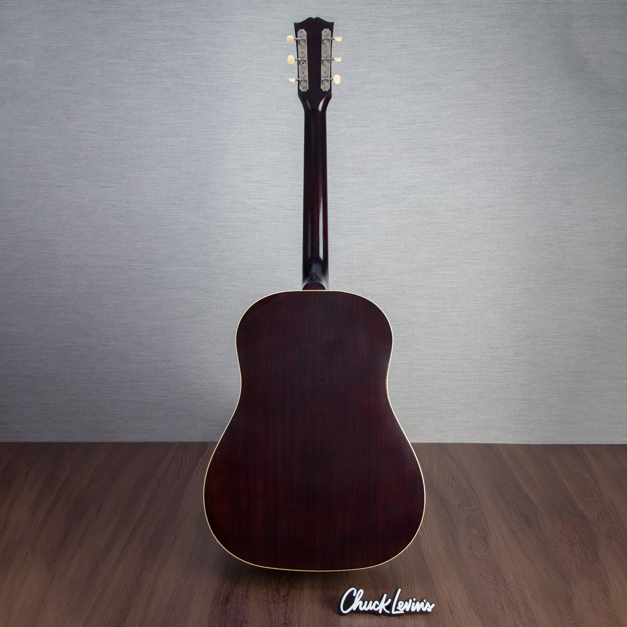 Gibson Custom Shop Murphy Lab 1942 Banner J-45 Light Aged Acoustic