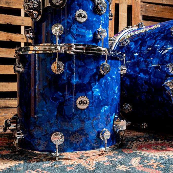 DW Collector's 333 4-pc Maple Shell Pack with 22-Inch Kick - Blue Moonstone